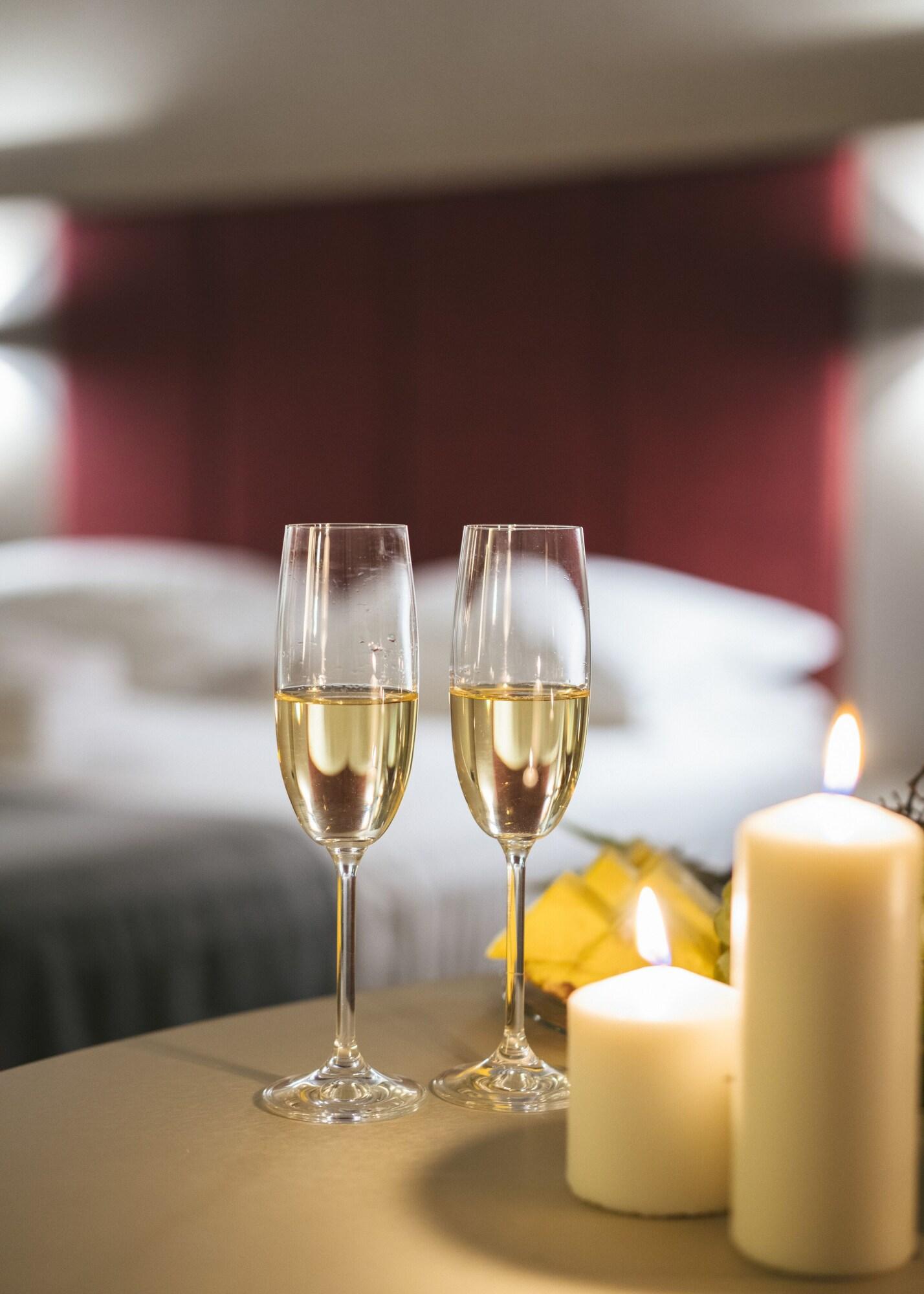 Hotel Motel Prestige Грульяско Екстер'єр фото
