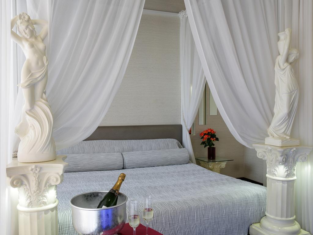 Hotel Motel Prestige Грульяско Екстер'єр фото